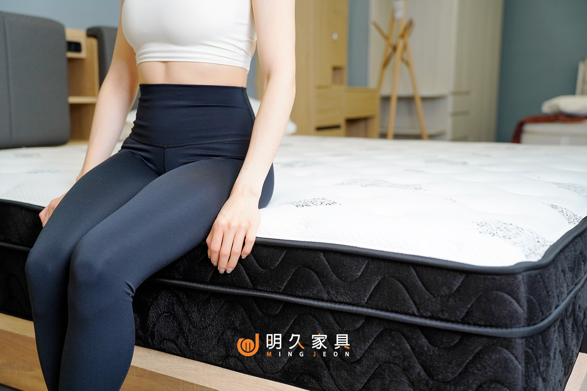 【高等脊】床墊側邊加強，堅固床墊與安全性。